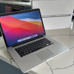 MacBook Pro 15" Late 2013 | Core i7 2.3GHz | 16GB RAM | 512GB SSD | NVIDIA GPU