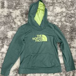 Women’s North Face hoodie size large