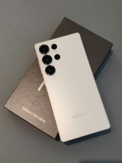 Samsung Galaxy s25 Ultra 256gb (Unlocked)