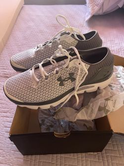 Men’s Under Armour Running Shoe 9