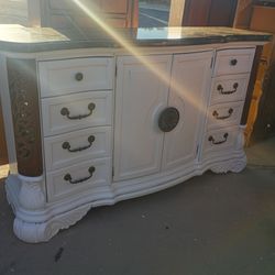 Big dresser reg price 1500