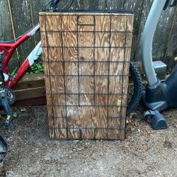 Collapsable Dog Crate  