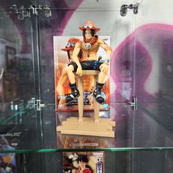 Anime Figures Dragon Ball, One Piece 