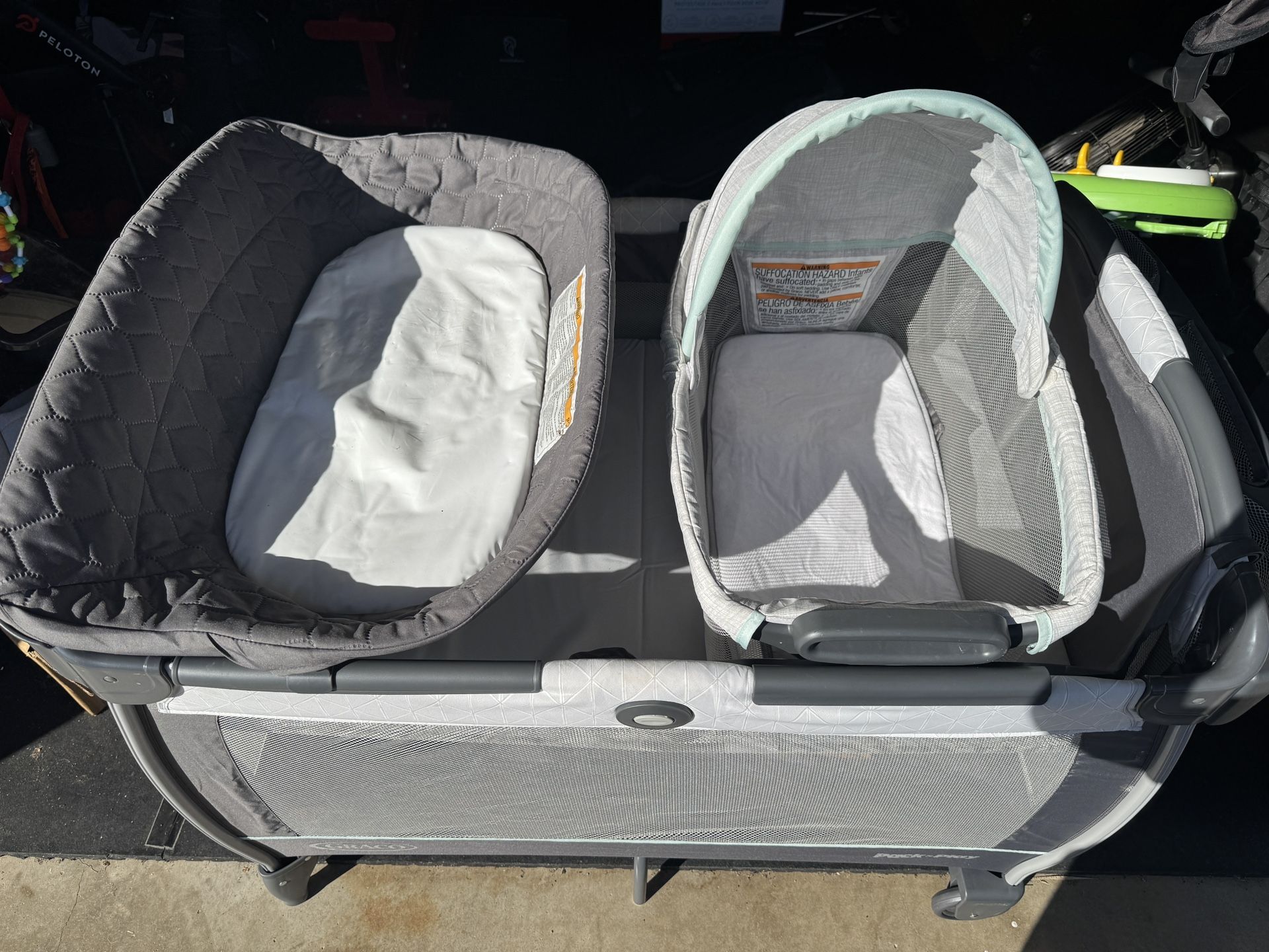 Graco Pack N Play Close2Baby Bassinet