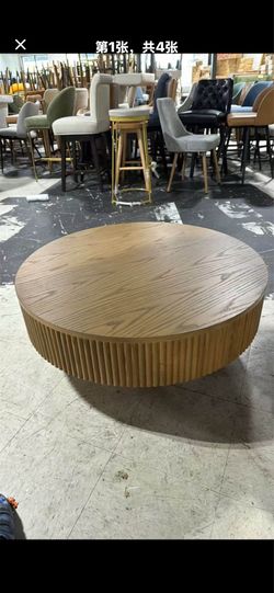 ❤️‍🔥 31.5” Round Fluted Coffee Table