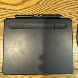 Wacom Intuos Small Bluetooth Graphics Drawing Tablet 