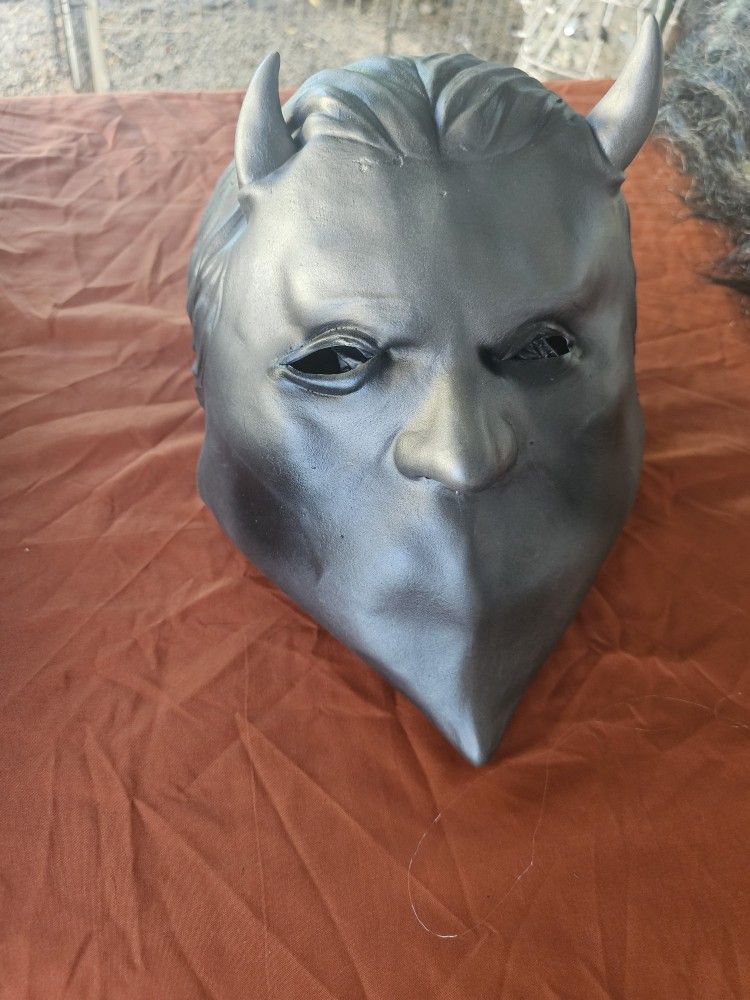 Mask 