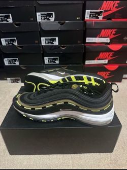 Undefeated X Nike Air Max 97 Black Volt Size 10.5 DC4830-001 Brand New