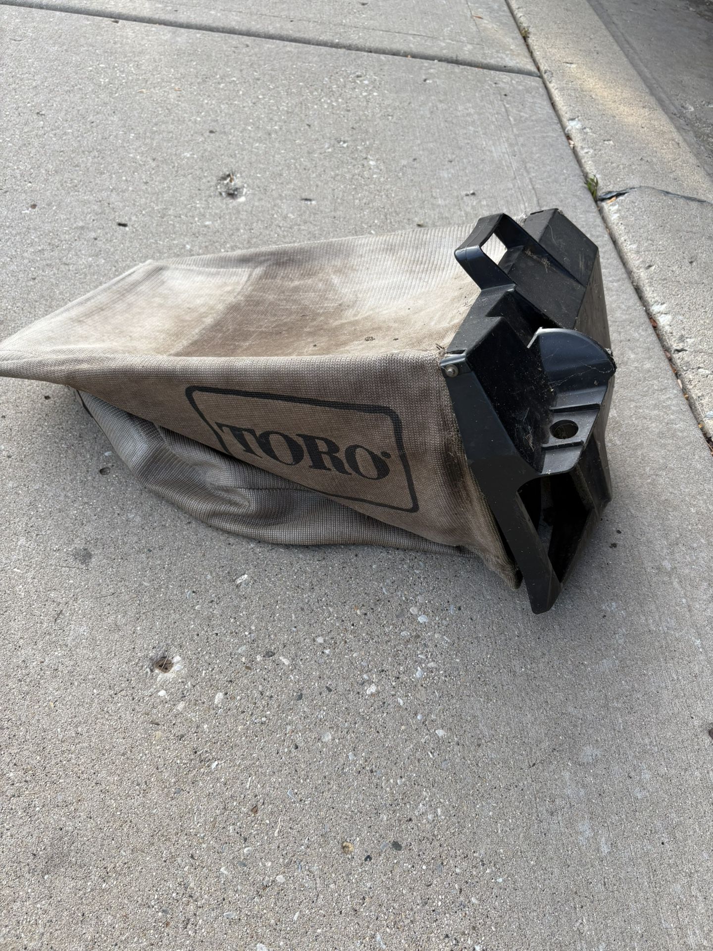 Toro Grass Bag w/Frame