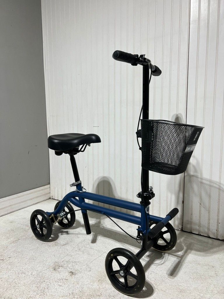 Knee Scooter/ Knee Walker
