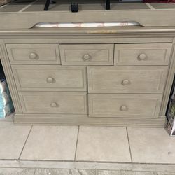 Dresser With Changing