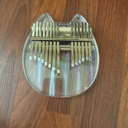 cat thumb piano 