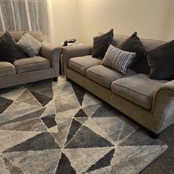 Matching Sofa and Loveseat Set
