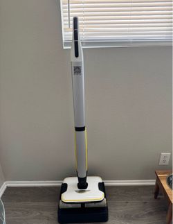 Karcher FC 7 Cordless Electric floor scrubber mop