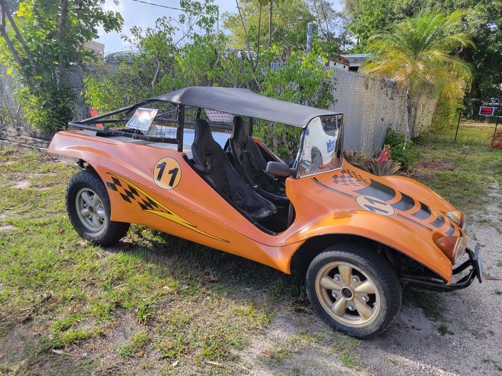 1967 Volkswagen Dune Buggy 