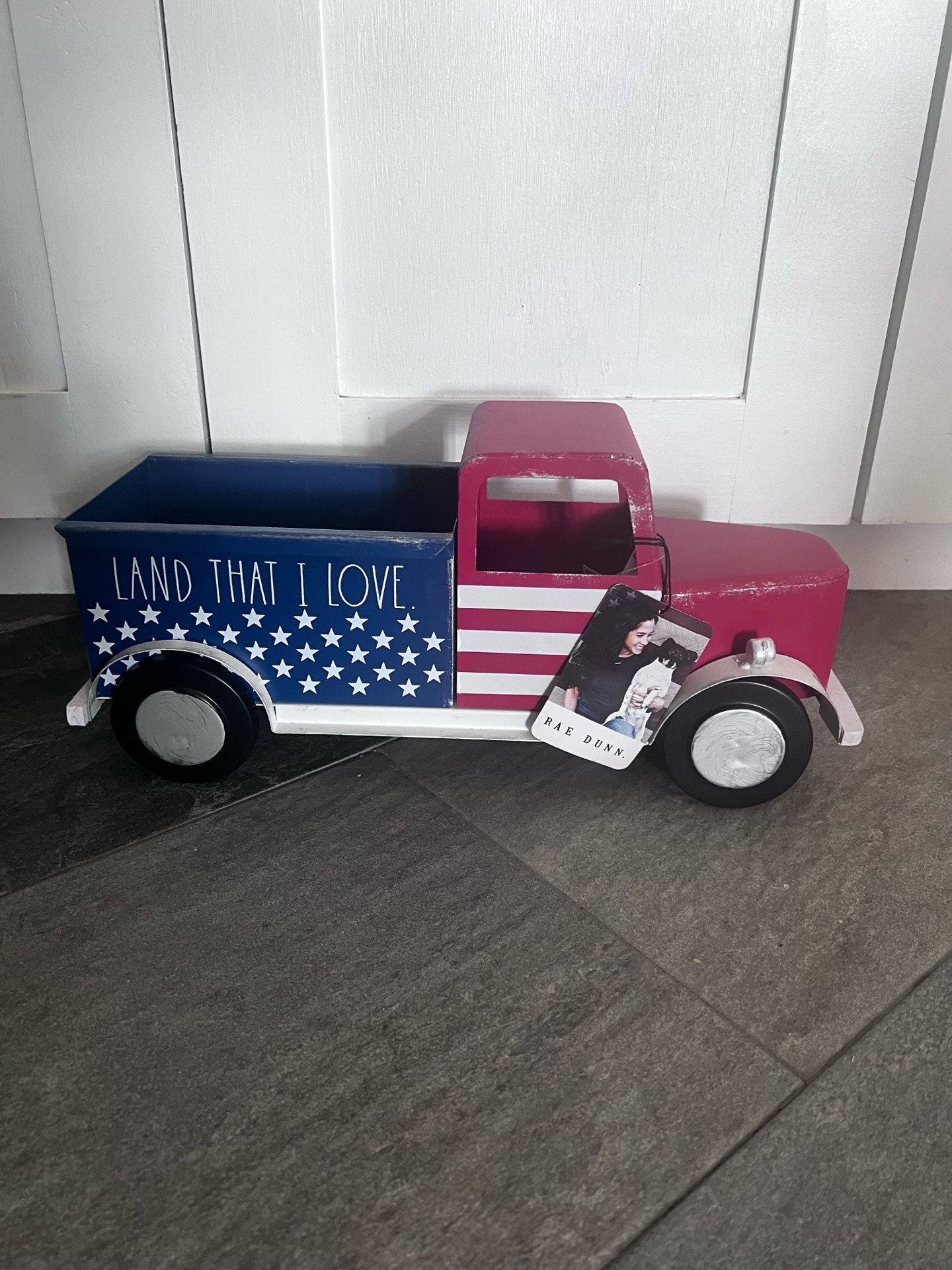 Rae Dun metal truck Land that I love
