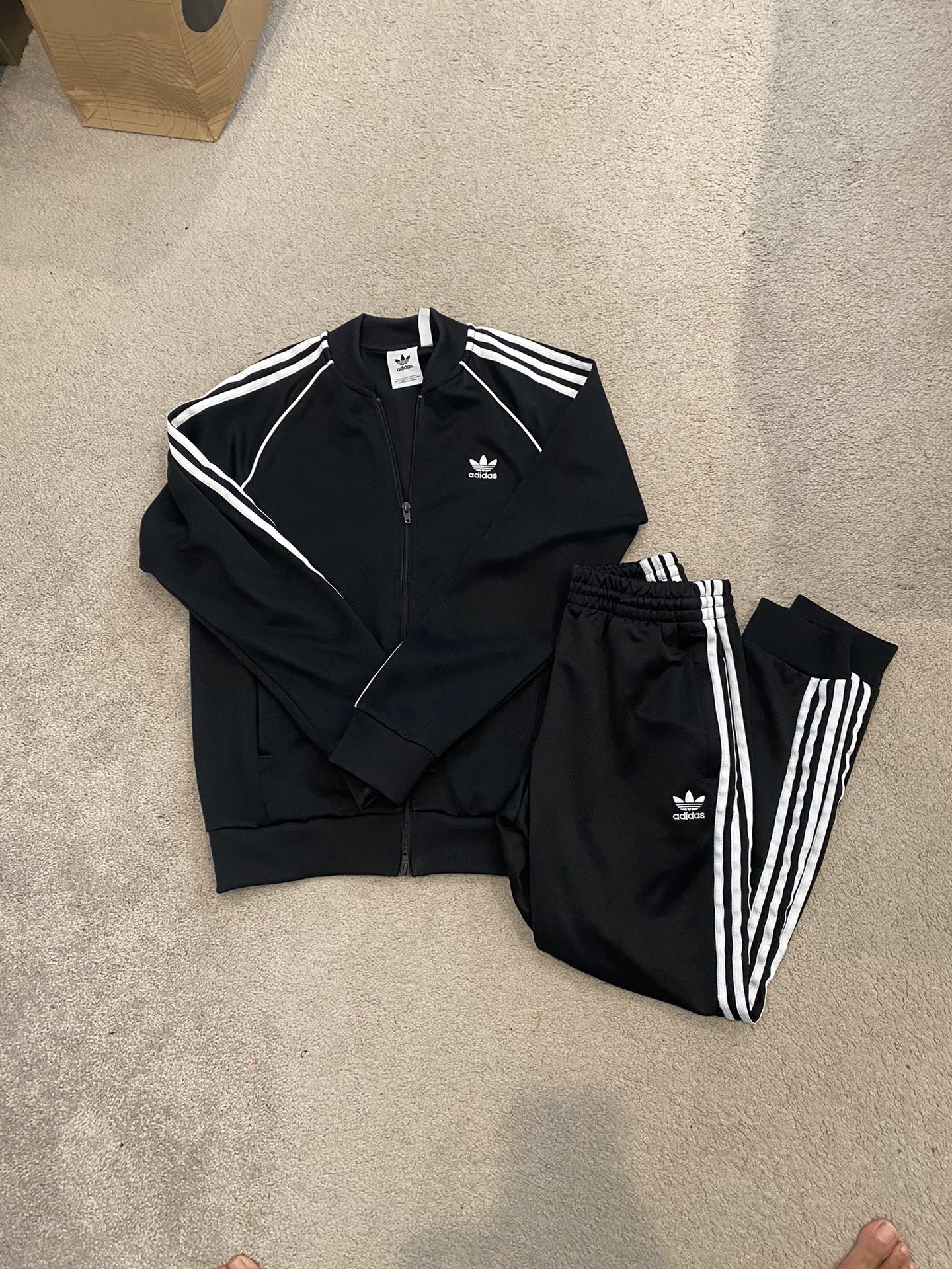 Men’s Adidas Classic Black Track Suit Set, Size M
