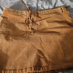 Mustard yellow skirt 