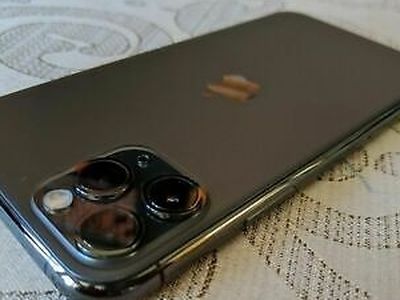 IPhone 11 pro Max 256gb.... Priority Mail....