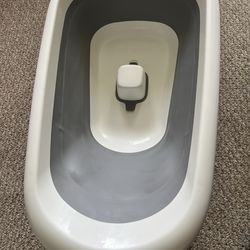 Splash And Store Bathtub Baby