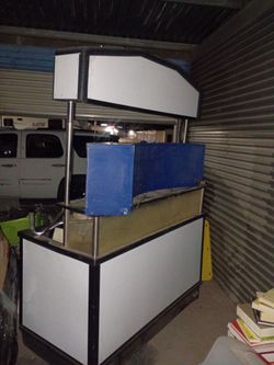 IRP COMMERCIAL BEVERAGE CART
