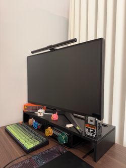 LG UltraGear 32” 4K 144Hz Gaming Monitor – Free Keyboard