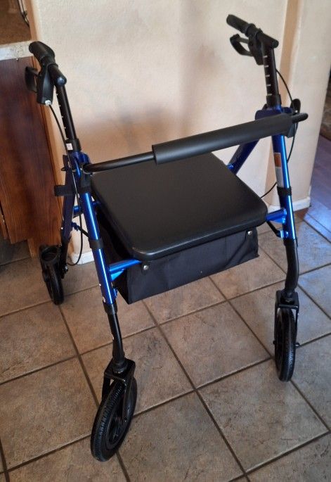 Heavy Duty Aluminum Rollator Walker