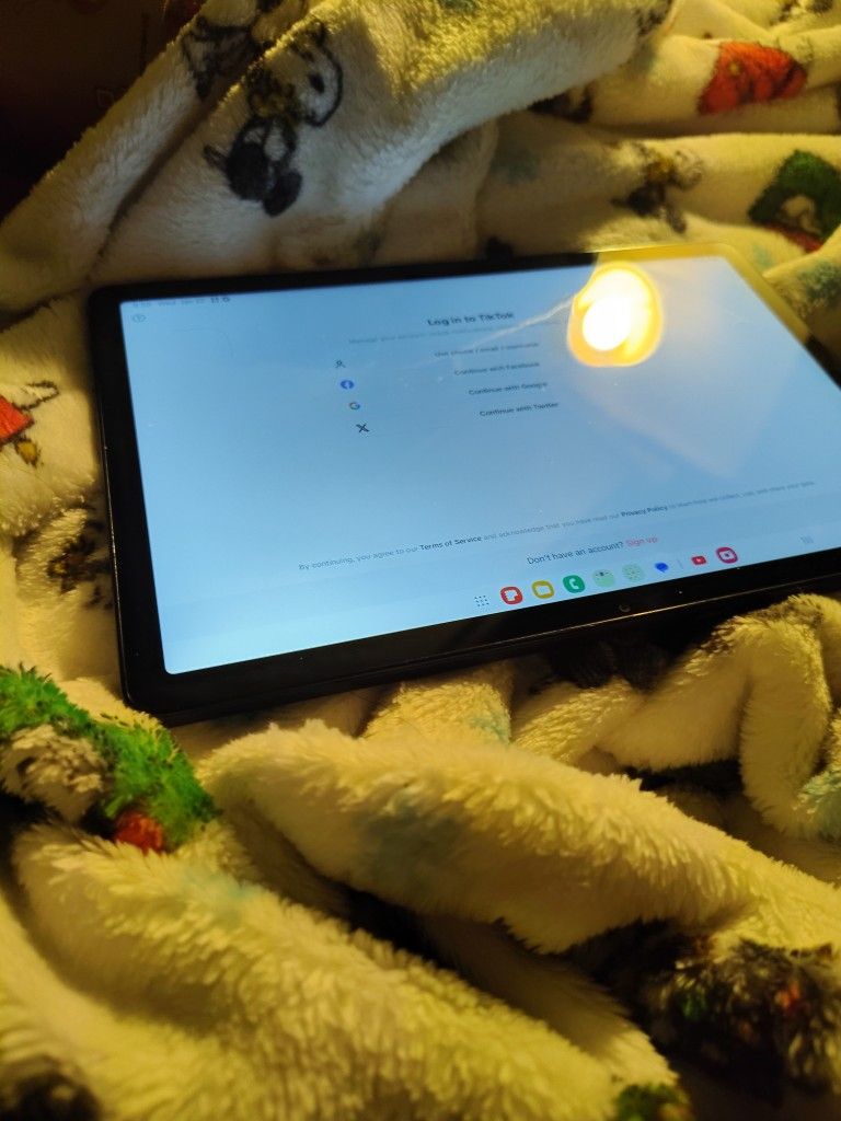 Brand New Unlocked Tablet 128gs.Tic Tok App Installed