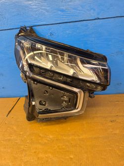 Tahoe 2022 2023 2024 Headlight