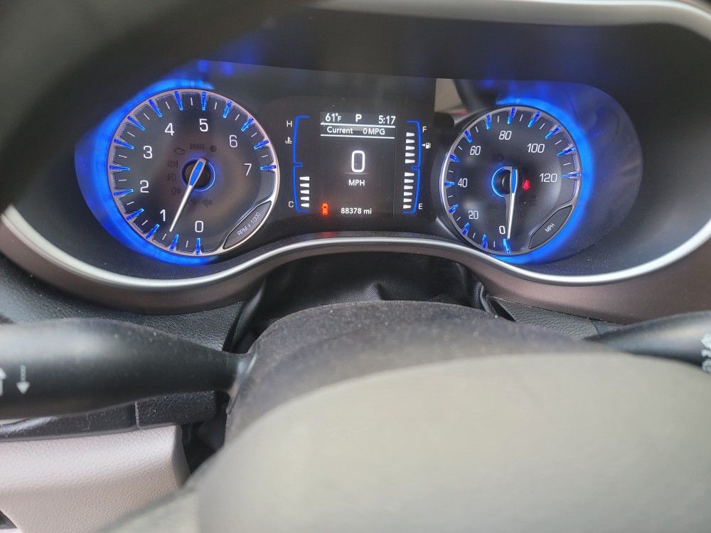 2021 Chrysler Voyager