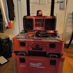 Millwaukee Pack Out Tool Box! 