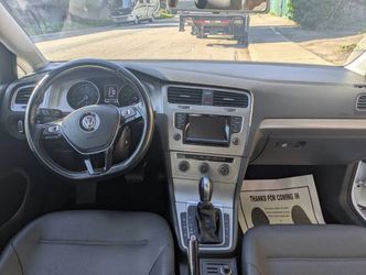 2015 Volkswagen Golf