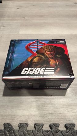 GI Joe Classified Serpentor With Air Chariot