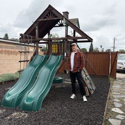 Sun Palace Extreme Wooden Swing Set Play Set