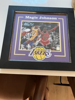 Magic Johnson Autographed Picture