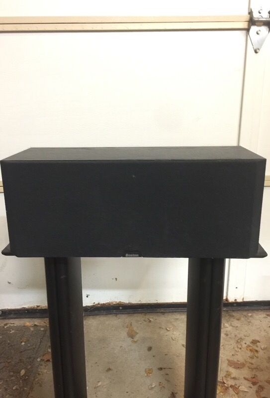 Boston Acoustics center channel lynnfield VR10