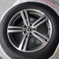 OEM Mercedes-Benz  Wheels - complete set $800
