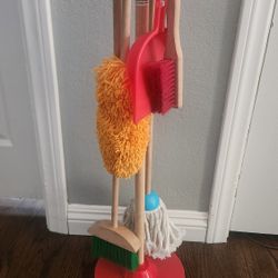 Melissa & Doug Dust Sweep Mop Set