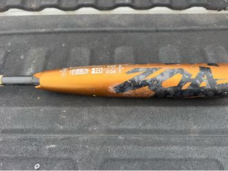 DeMarini ZOA Bat
