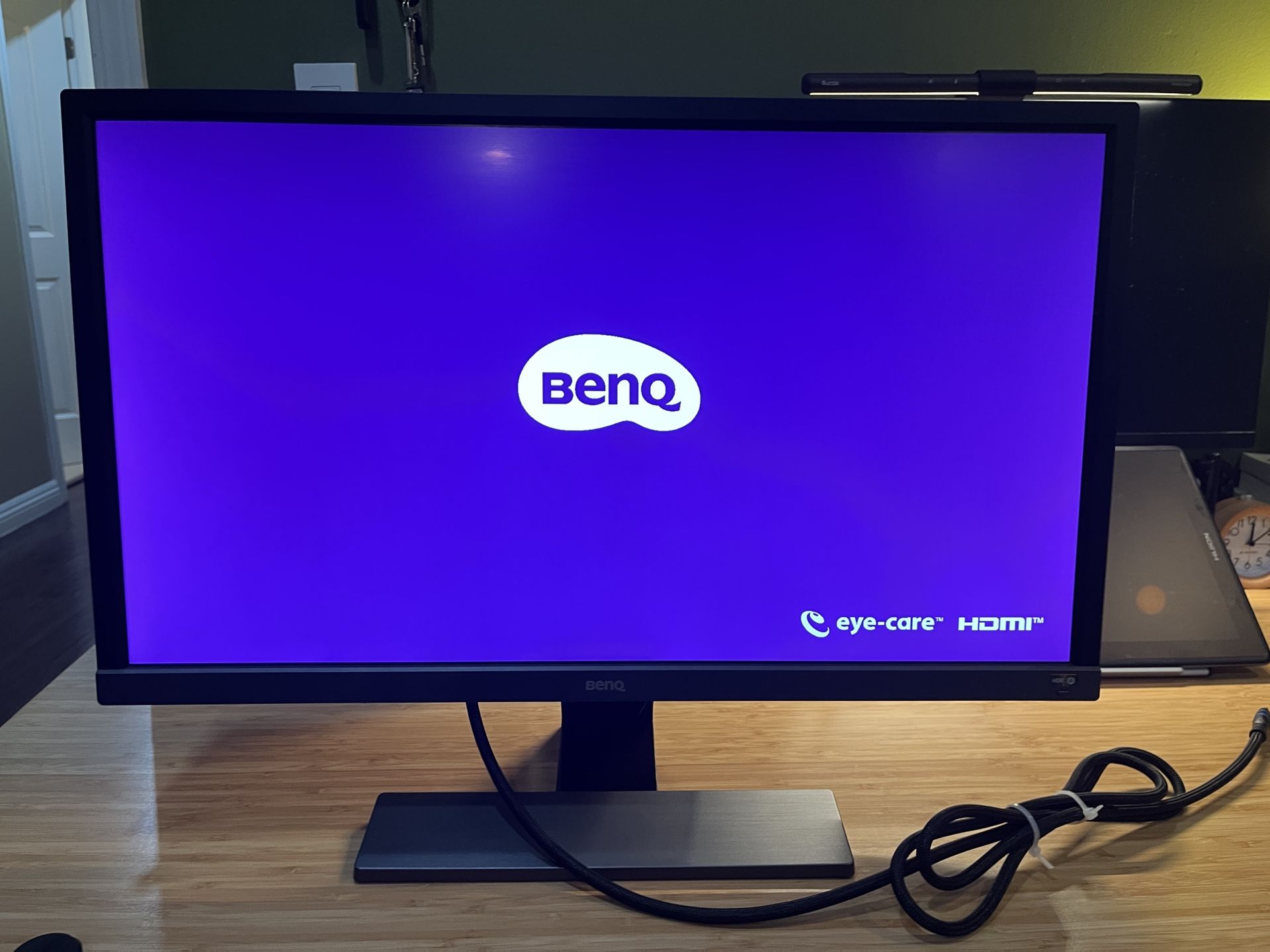 BenQ 28” 4K/30 or 2K/60 HDMI Display Monitor
