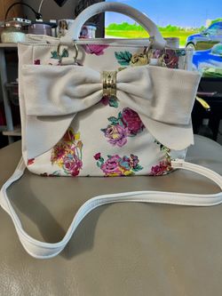 Betsy Johnson purse