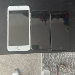 Apple Phones For Sale Parts They  Have Passcode On Them 