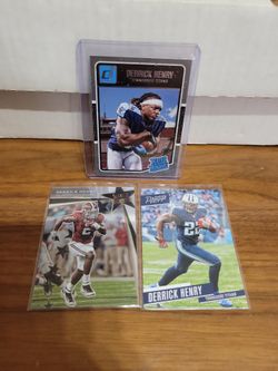 Derrick Henry Football Card Lot of 3. RATED ROOKIE AND INSERTS
