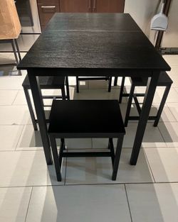 Dinning table