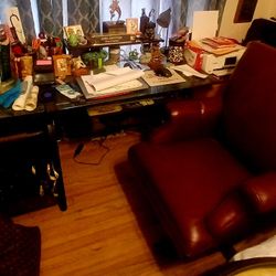 Desk, Chair & File Cabinet