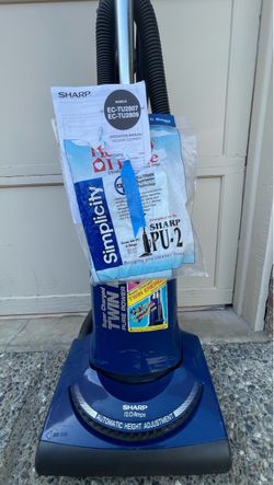Sharp upright vacuum