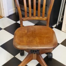 Antique Milwaukee Chair Co. Swivel Task Chair