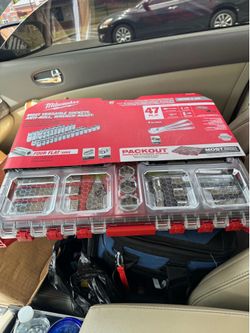 New Milwaukee pack out  1/2” socket set