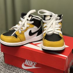 Nike Air Jordan 1 5C