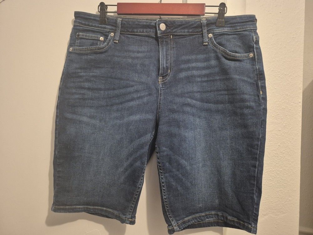 Calvin Klein Dark Blue Denim Shorts, Size  16,  10 Inch Inseam
